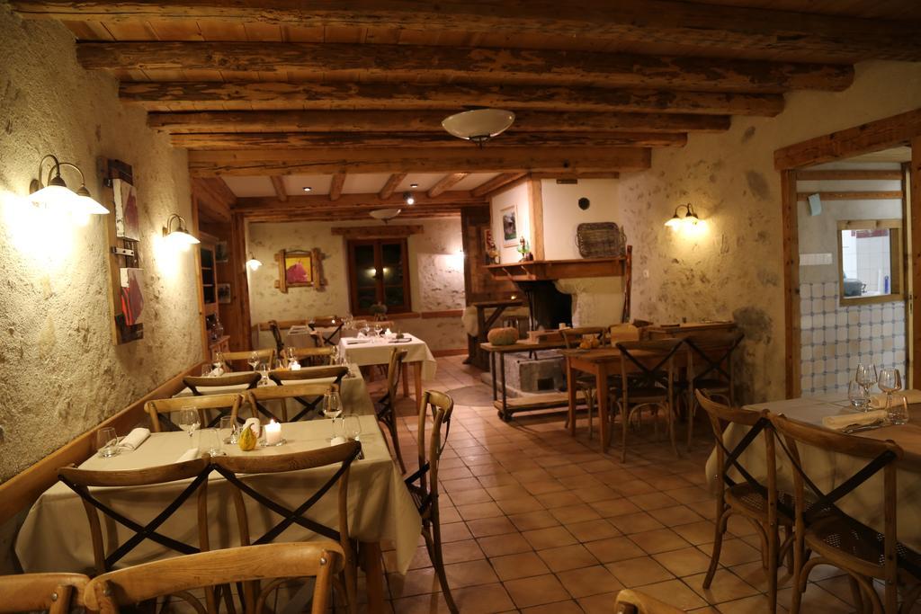 Auberge Du Moulin De Lere Vailly 外观 照片